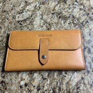 Dooney & Bourke Wallet New Natural Leather